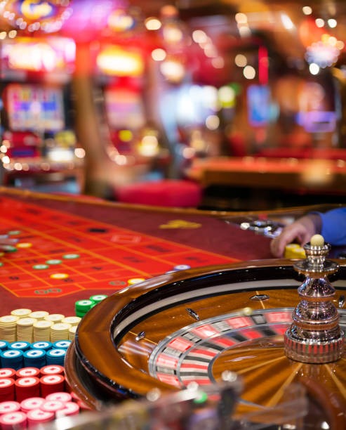 lvslot88 Speed Blackjack strategy guide showing basic strategy chart and bankroll management tips